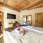 Ciasa Lorenzi 3*