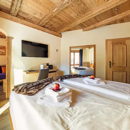 Ciasa Lorenzi 3*