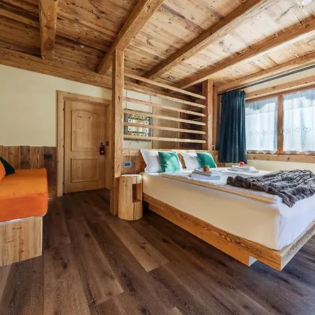Ciasa Lorenzi 3* Cortina dʼAmpezzo